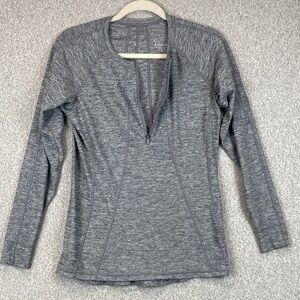 Athleta quarter zip athletic top M heathered gray activewear athleisure biking